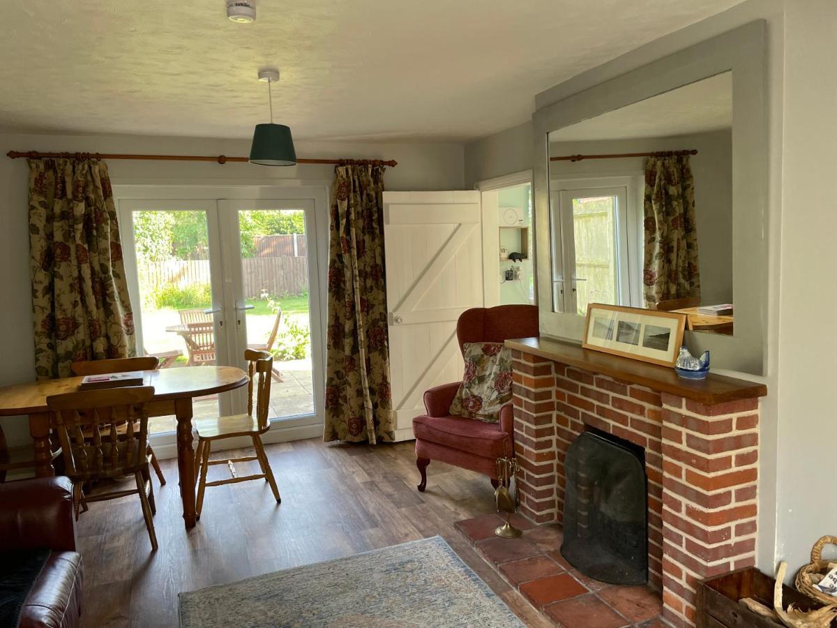 Betty'S Cottage - Traditional Norfolk Farm Cottage Swafield Buitenkant foto